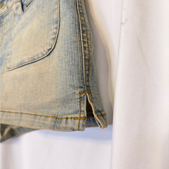 VINTAGE Tilt jean shorts - Picture 6 of 7